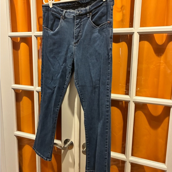 Universal Standard Blue Women Jeans - 24 inch inseam. VGUC - Picture 5 of 7